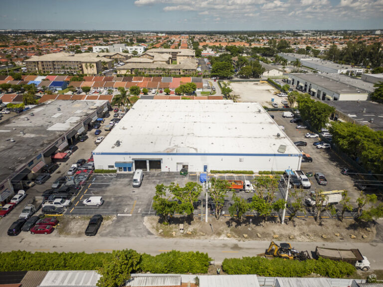 8717 NW 117th St Hialeah FL DJI 0107 Edit 1 Large 768x576