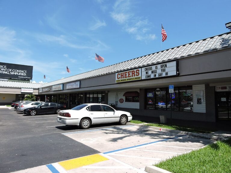 Pinecrest Square 3 768x576